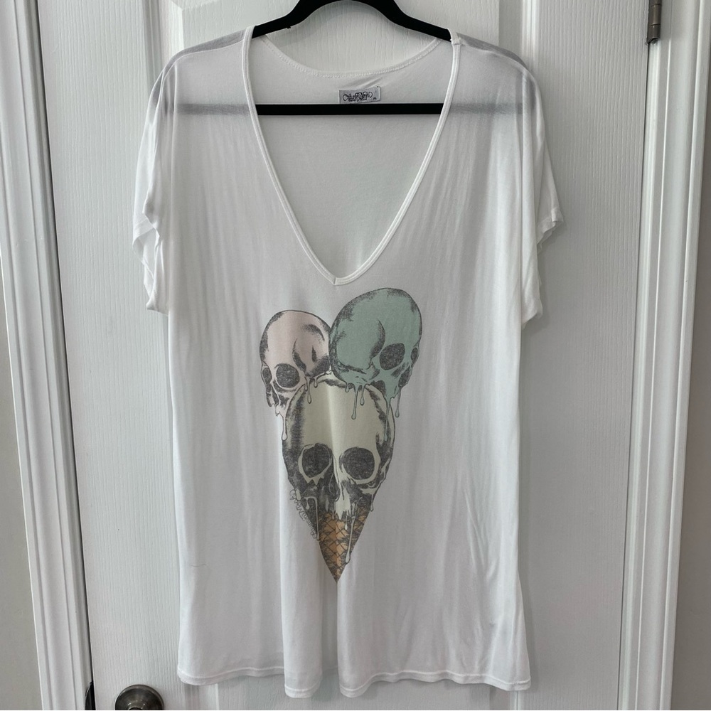 Lauren Moshi white v-neck tee with pastel melted skull ice cream cone graphic